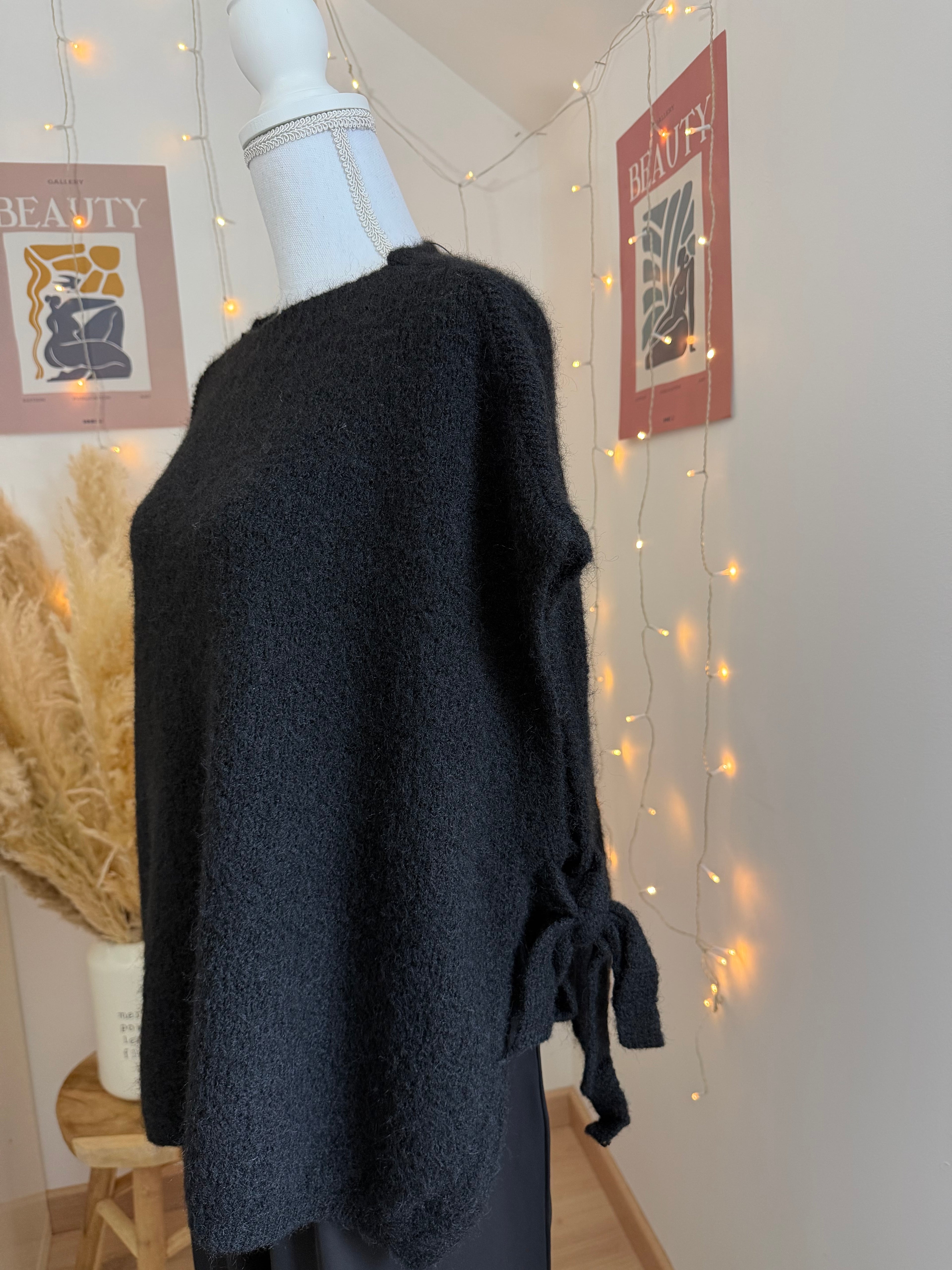 Pull noeuds noir